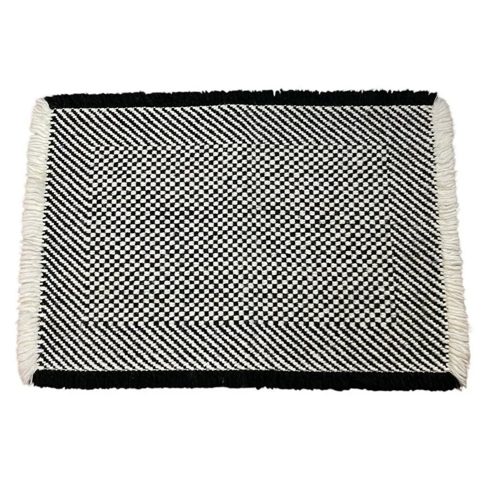 Vintage 1980s Woven Black & White Fringe Placemats Set 2 Checked 17 x 11 Unique
